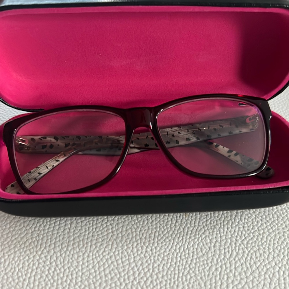 Used Purple Hard candy Glasses please see all photos.